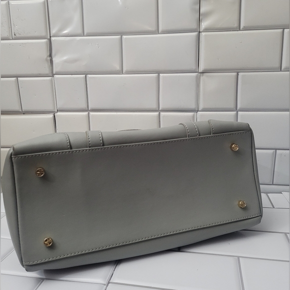 Segolene En Cuir Soft Gray Leather Medium Size Satchel Gold Hardware Rear Extern - Picture 8 of 8